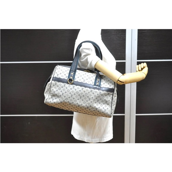 Authentic Louis Vuitton Mini Josephine - Picture 16 of 16